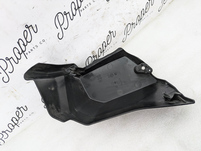 BMW F22 F23 228xi 228i N20 N26 Integrated Supply Control Module Cover 8616568
