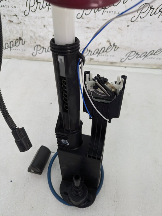 Chevrolet C7 Corvette Stingray Z51 Right/Passenger Side Fuel Sending Unit & Wiring Harness 20987122/22815168