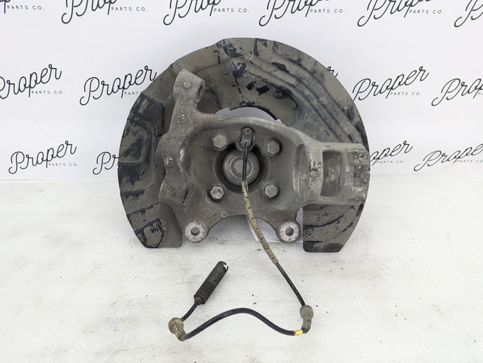 BMW E92 E90 E93 M3 Front Right/Passenger Side Spindle/Knuckle/Hub 2283436
