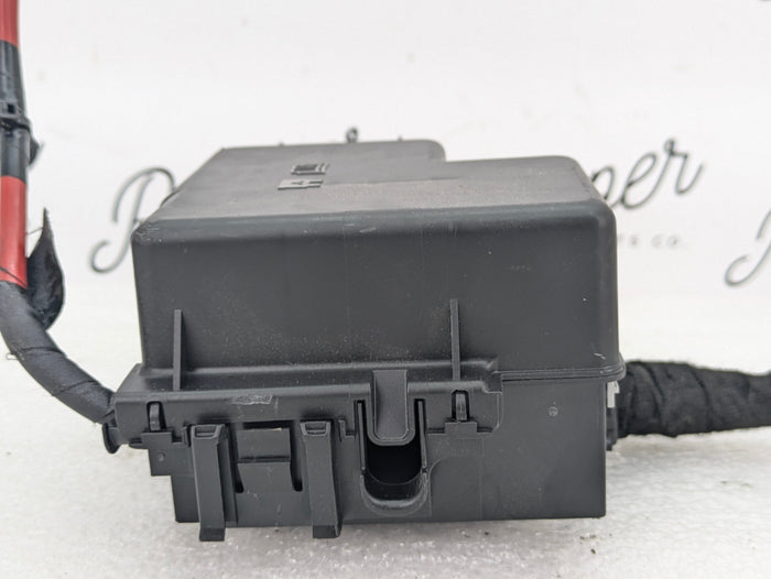 2021 Volvo V60 T6 R-Design Trunk Fuse Box Relay Junction Box 31384034