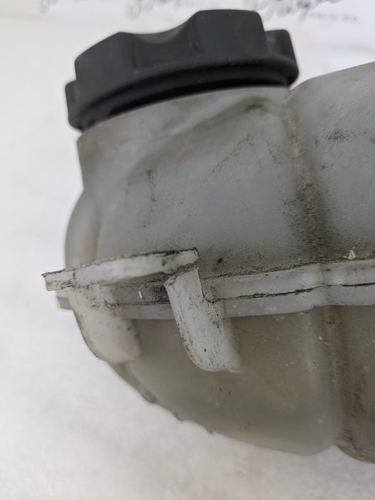 *Damaged*BMW F30 F32 F33 F36 335xi 335i 435xi 435i N55 Coolant Reservoir Expansion Tank 7609468