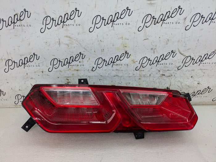 Chevrolet C7 Corvette Stingray Z51 Rear Left/Driver Side Tail Light 23170469