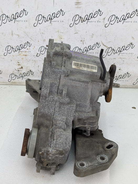 BMW F30 F31 F32 F33 F34 F36 3 & 4 Series ATC35L Transfer Case W/Actuator Motor 7643756/8643153