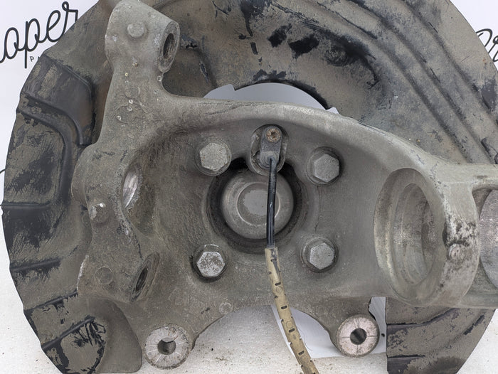 BMW E92 E90 E93 M3 Front Right/Passenger Side Spindle/Knuckle/Hub 2283436