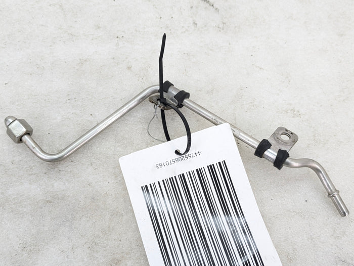 BMW E92 E93 E90 335i 335xi N55 High Pressure Fuel Feed Line 7604407