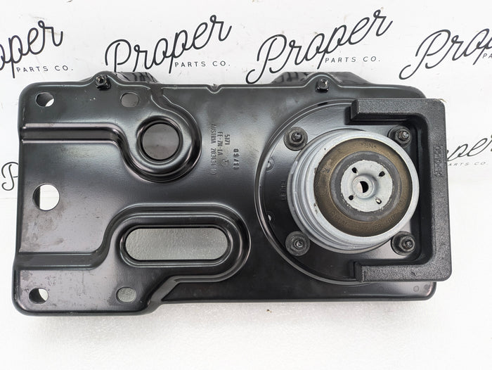 BMW E93 335is 335i 328i M3 Battery Tray/Bracket & Vibration Absorber 7188487/7188486