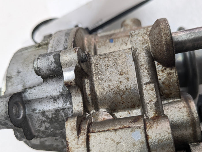 BMW E82 E88 E92 E90 E93 335xi 335i N54 N55 High Pressure Fuel Pump HPFP 7615617