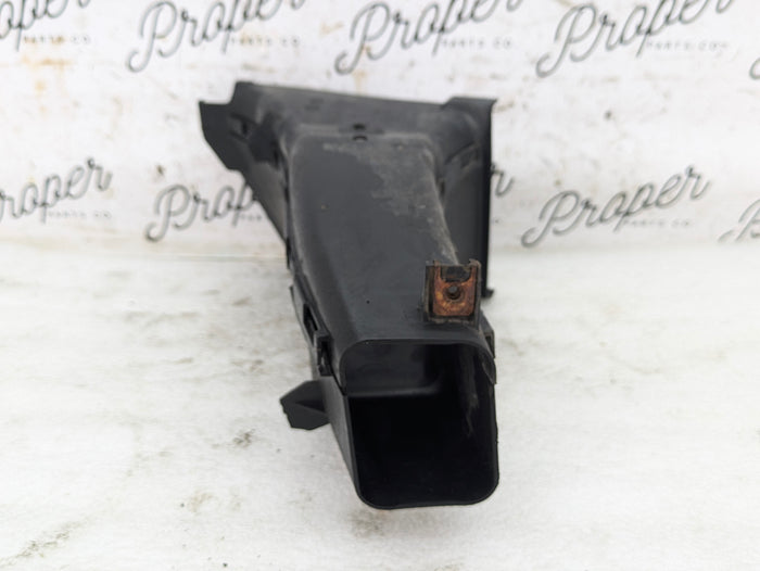 BMW E90 335xi 335i LCI M Sport Left/Driver Side Front Brake Air Duct 7891383