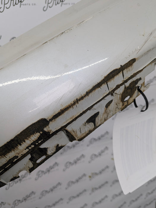 BMW F22 F23 228xi M235xi 230xi M240xi M Sport Left/Driver Side Skirt Mineral White (A96) 8051947 *DAMAGED*