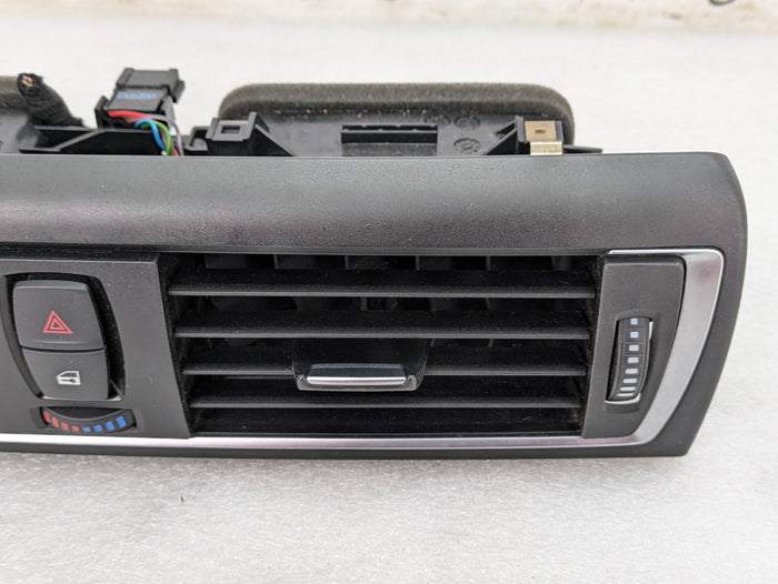 BMW F22 228xi M235xi 230xi M240xi Center Dashboard Air Vent & Trim 9317945