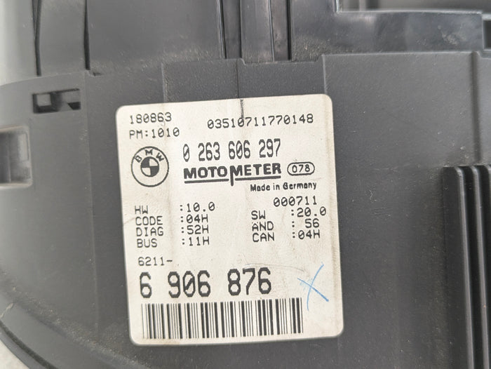 BMW E46 330Ci Coupe/Convertible Grey Face Silver Ring Speedometer Automatic KMH Gasoline Instrument Gauge Cluster 6906875/1036017005