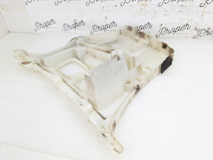 BMW E90 335xi 330xi 328xi 325xi 323i M Sport Right/Passenger Side Rear Bumper Bracket 7906506