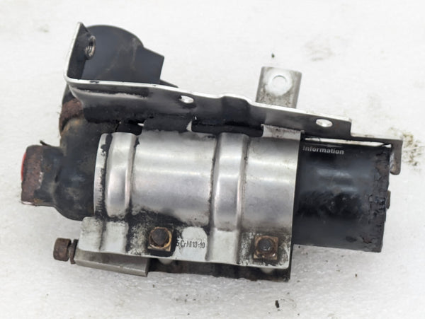 BMW E60 E61 M5 E63 E64 M6 S85 Engine Oil Pressure Accumulator Pump 4302155/11367834553