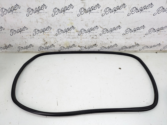 BMW F36 435xi Black/Anthracite Sunroof Rubber Seal Gasket 8036477