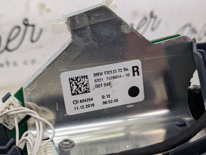 BMW F36 F32 F33 F83 440xi 430xi M4 LCI LED Rear Right/Passenger Side Inner Trunk Tail Light 7426054
