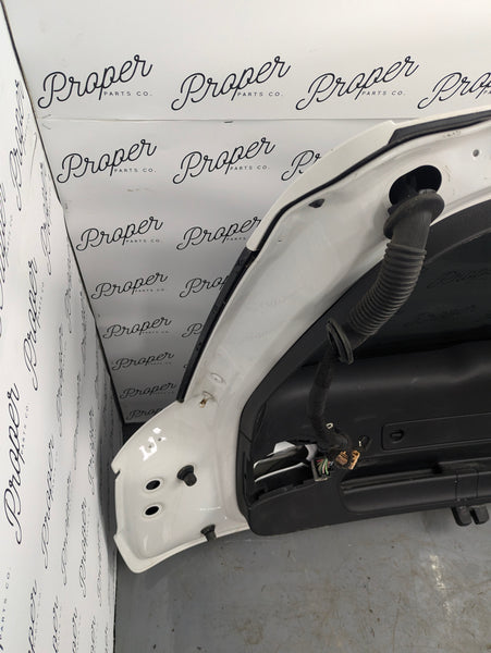 2015-2018 Audi 8U Q3 Rear Tailgate Lift Gate Trunk Lid Cortina White 8U0827025B
