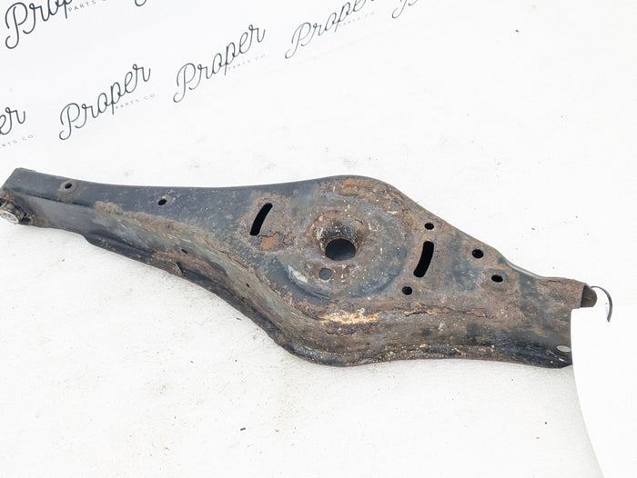 2016-2018 Audi 8U Q3 Quattro Left Rear Control & Trailing Arm Perch Set 1K0501530C
