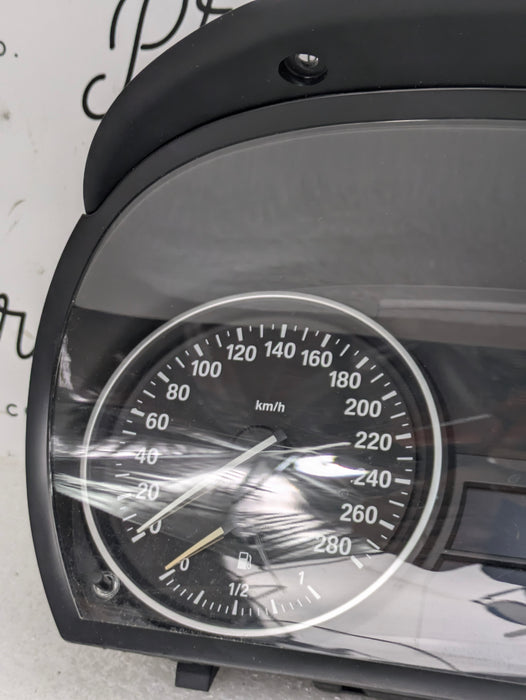 BMW E90 E93 E92 335xi 335i Instrument Gauge Cluster Speedometer KPH 9242368