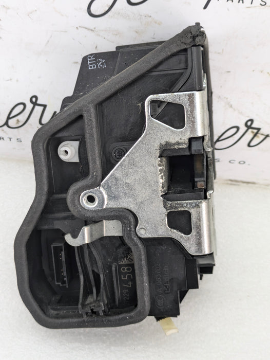 BMW F22 F23 228xi M235xi 230xi M240xi F87 M2 Right/Passenger Side Door Lock Actuator 7229458
