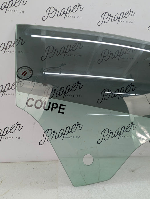 Chevrolet C7 Corvette Stingray Coupe Right/Passenger Side Door Tinted Window Glass *NOTE*