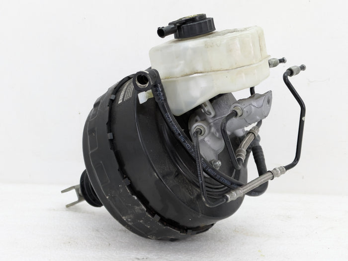 BMW E90 E91 E92 E93 335xi 335i 328xi Brake Booster & Master Cylinder 6785648