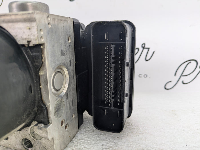 BMW E60 E61 M5/E63 E64 M6 Anti Lock Brake/ABS/DSC Pump Module 2283227