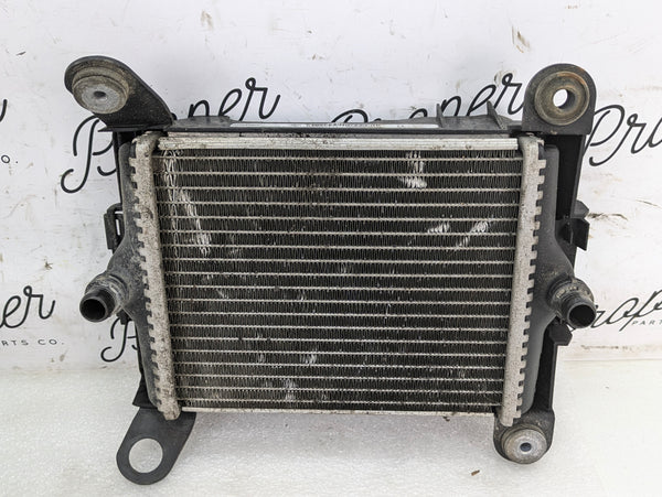 BMW F22 F23 228xi 228i M Sport N20 N26 Auxiliary Engine Oil Cooler & Plastic Shroud/Frame/Bracket 7600698/7600697