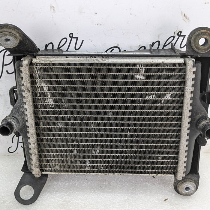 BMW F22 F23 228xi 228i M Sport N20 N26 Auxiliary Engine Oil Cooler & Plastic Shroud/Frame/Bracket 7600698/7600697