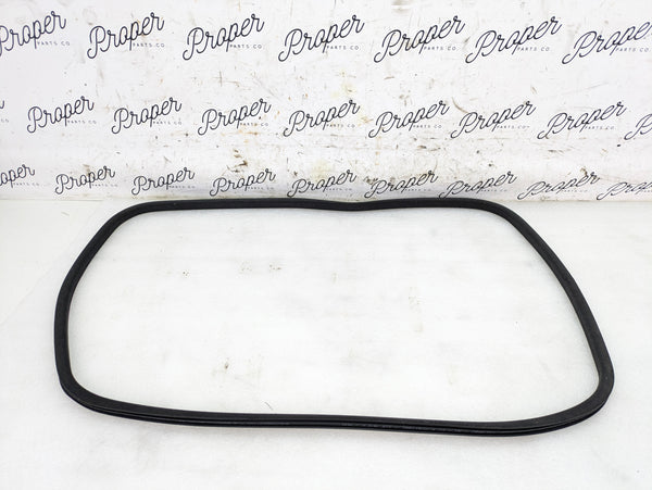 BMW F30 F32 F36 4 Series F80 M3 F82 M4 Black/Anthracite Sunroof Rubber Seal Gasket 8036477