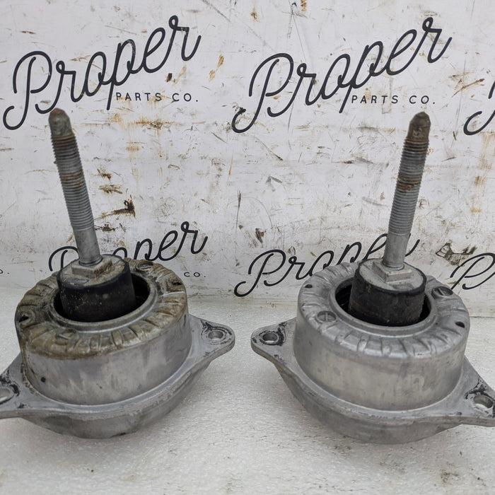 Porsche 996.2 911 Carrera 4 Left/Right Engine Motor Mounts Set