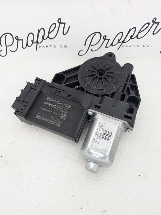 2021 Volvo V60 T6 R-Design Right/Passenger Side Rear Door Window Motor/Door Lock Switch Module 32283267