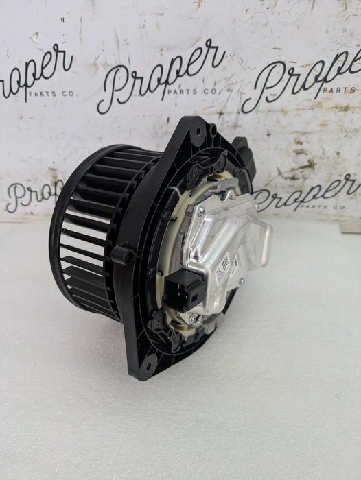 BMW G22 G23 G20 G26 430ix 330ix 330ex HVAC Heating Air Conditioning Blower Motor Fan Assembly 9382861
