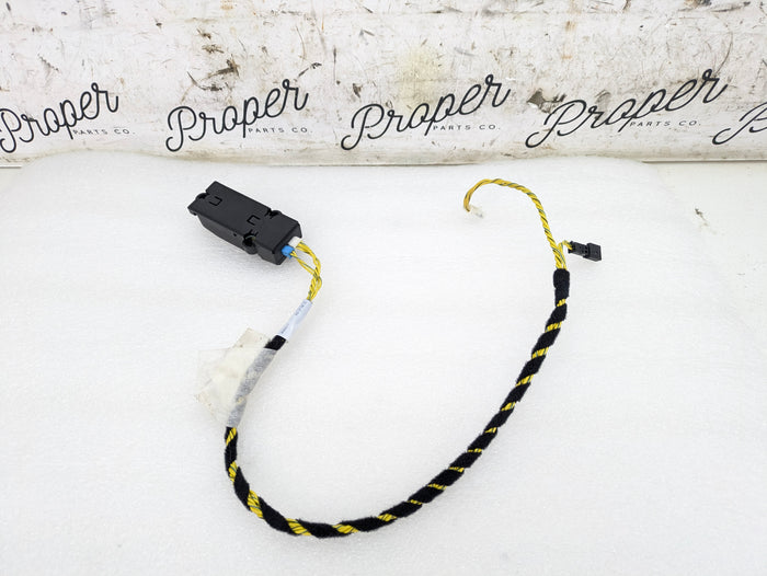BMW E90 E92 E91 E93 335xi 330xi 328xi 325xi 323xi M3 Individual Audio Frequency Crossover Module & Wiring Harness 7838929/7840987