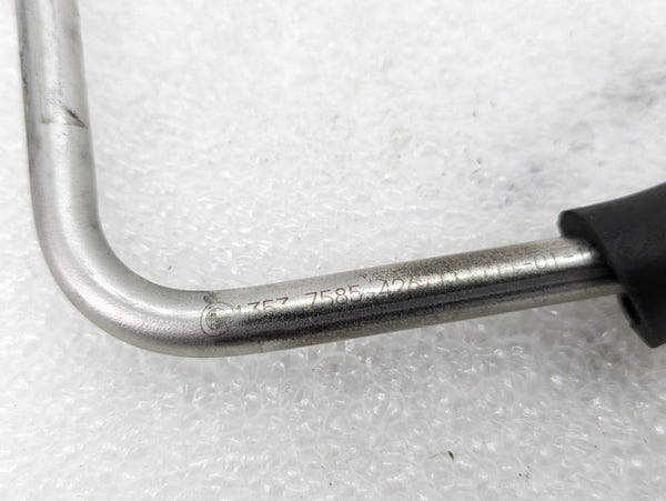 BMW F22 F23 228xi 228i N26 N20 High Pressure Fuel Pump Line Pipe 7585426
