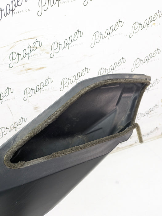 Chevrolet C7 Corvette Stingray Z51 Rear Right/Passenger Side Manual Transmission Cooling Air Duct 23200060/22793182