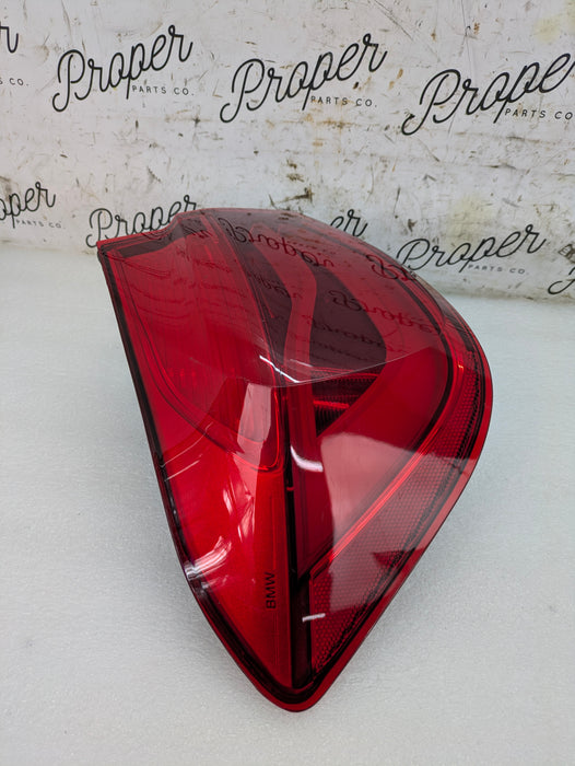 BMW F30 340i 330i 328i 328d 320i LCI Left/Driver Side Rear Outer LED Tail Light 7369115