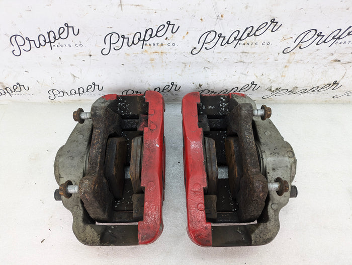 BMW E92 E93 E90 335xi 335i Front Brake Calipers 34116773201/34116773202