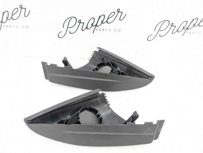 BMW E88 E82 135i 128i Left/Right Door Hifi Tweeter Speaker Trim Set Pair 51337199597/51337199598