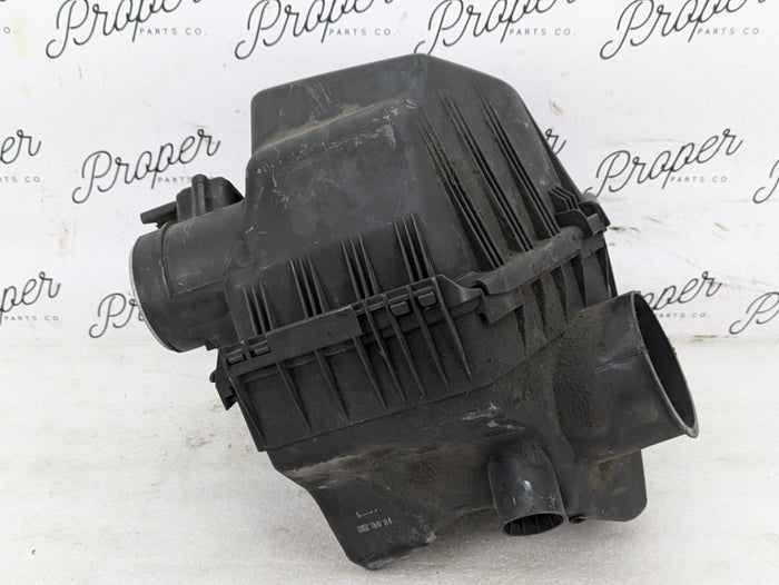 BMW E60 E61 530xi Air Cleaner Intake Filter Box Mass Air Flow Sensor 7537667