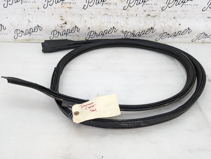 Porsche 996.2 911 Carrera 4 Cabriolet Convertible Tonneau Cover Weatherstrip Rubber Seal Gasket 99651421102