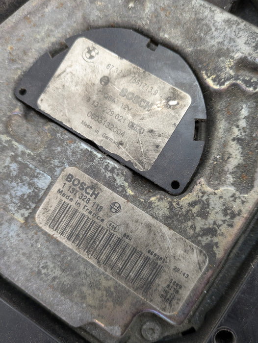 BMW E90 E91 E92 E93 325xi 330xi 328xi 323i N52 Engine Electric Radiator Cooling Fan 7562080