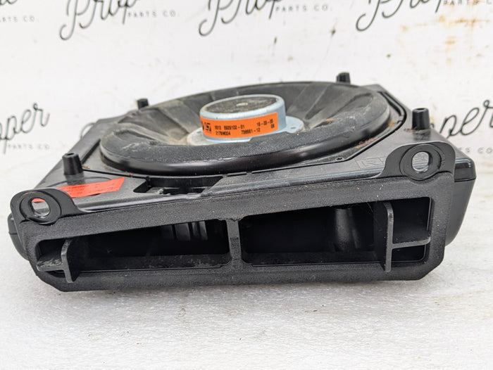 BMW E60 E61 530xi M5 550i 545i L7 Logic 7 Right Subwoofer Speaker 6919358