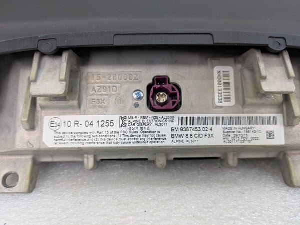 BMW F30 F31 F32 F33 F34 F36 340xi 335xi 328xi 330xi 320xi iDrive Navigation 8.8" Central Information Display Screen 9387453