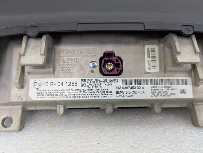 BMW F30 F31 F32 F33 F34 F36 340xi 335xi 328xi 330xi 320xi iDrive Navigation 8.8