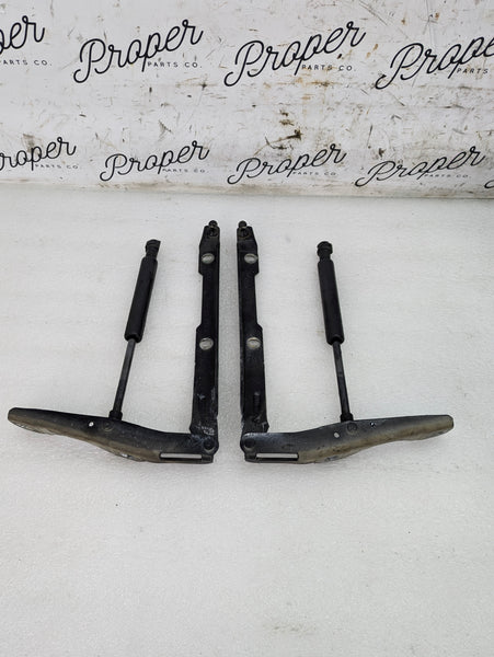 Porsche 996.2 911 Carrera 4 Left/Right Front Trunk/Frunk/Hood Hinges Schwarz/Black (041) 996511151/996511152