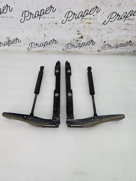 Porsche 996.2 911 Carrera 4 Left/Right Front Trunk/Frunk/Hood Hinges Schwarz/Black (041) 996511151/996511152