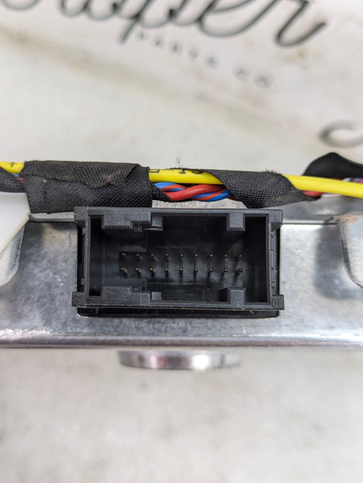 BMW E60 E61 530xi 525xi 545i 550i Driver Front Left Door Control Module 6963013