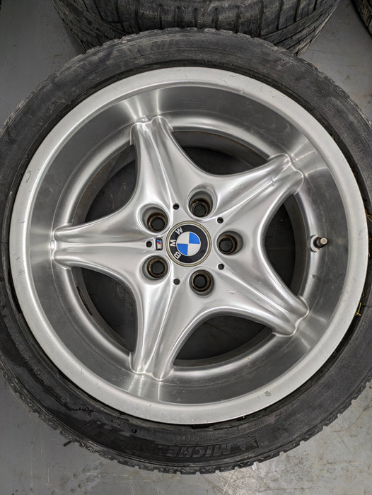 Z3 M Roadster/M Coupe Style 40 M Roadstar Wheel Set 17 Inch 2228050/2228060