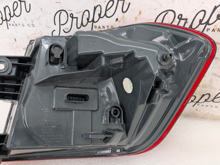 BMW F30 340i 330i 328i 328d 320i LCI Left/Driver Side Rear Outer LED Tail Light 7369115