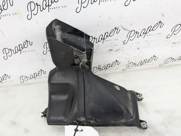 BMW E90 E91 E92 E93 335XI M Sport Front Air Duct Right 8045348